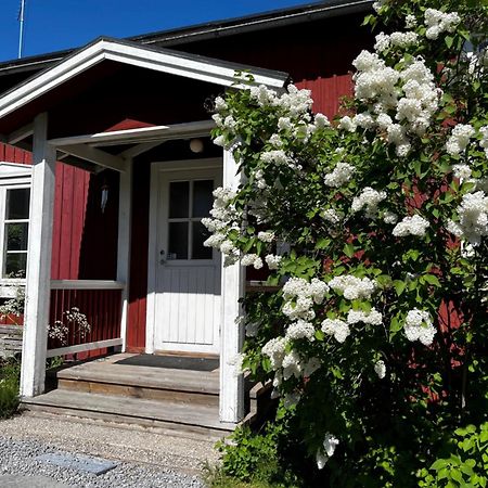 The Guest House. Gammelstaden 外观 照片
